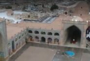مسجد جامع اصفهان؛ کتاب تاریخ معماری