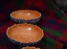 وقتی رنگ و هنر روی سفال جان می‌گیرد؛ تماشای میناکاری در کرمانشاه